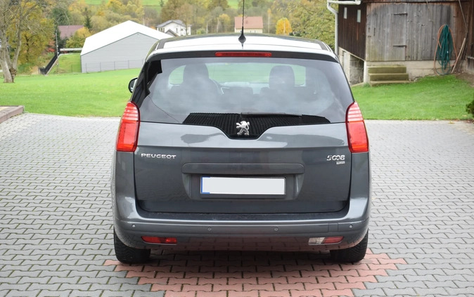 Peugeot 5008 cena 25900 przebieg: 210000, rok produkcji 2012 z Otmuchów małe 121